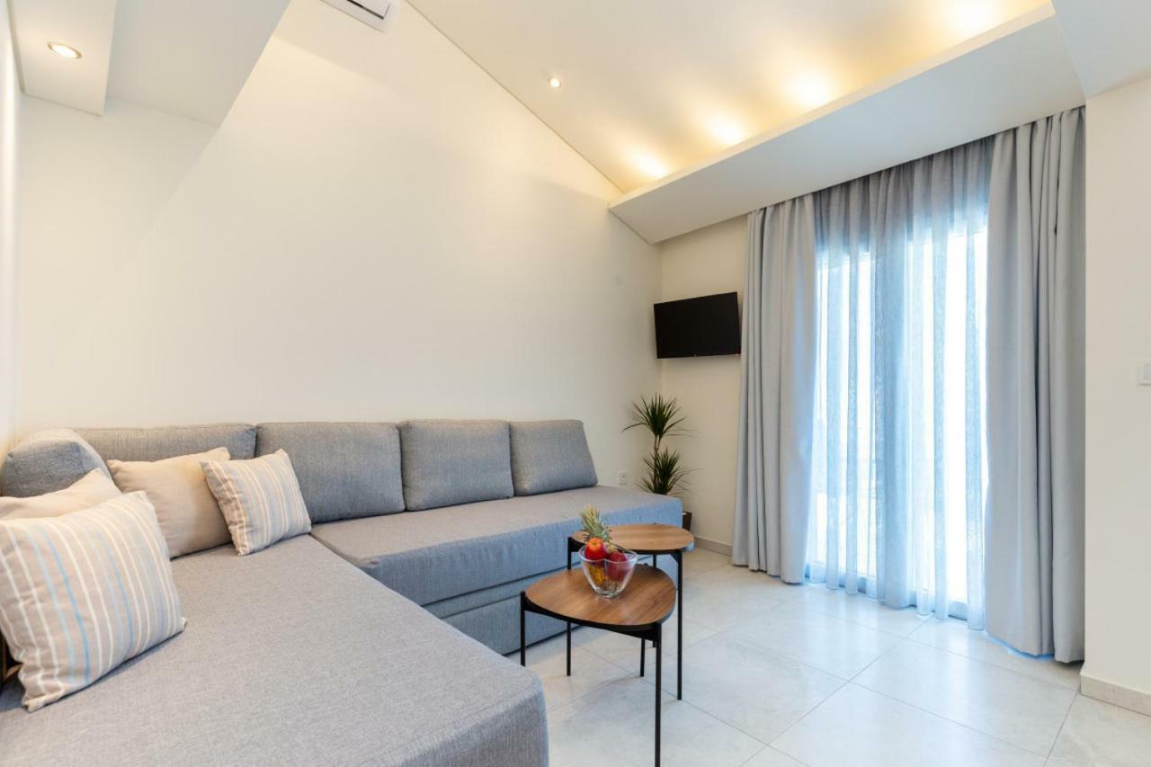 Estian Deluxe Apartment Limenaria  Luaran gambar