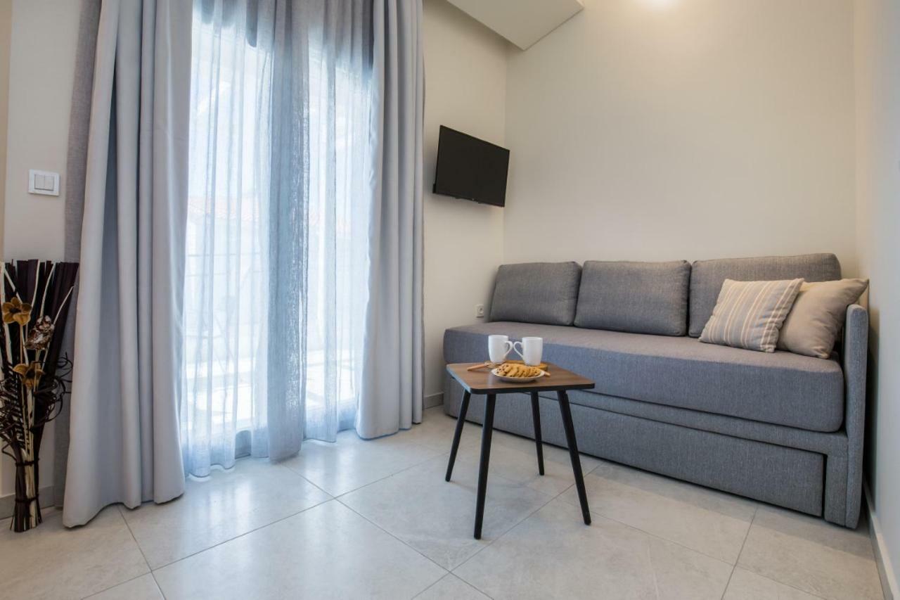 Estian Deluxe Apartment Limenaria  Luaran gambar
